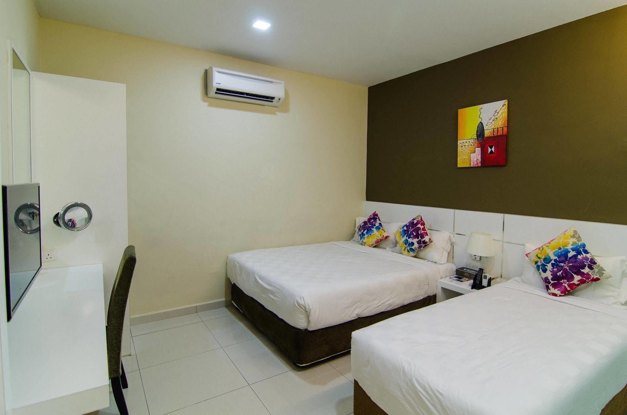 Hotel Mornington Bukit Permata Lumut Exteriér fotografie