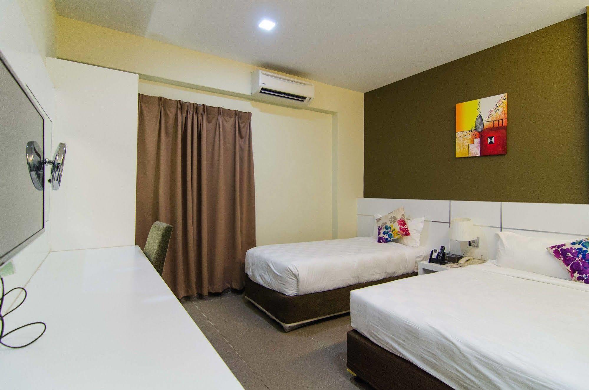 Hotel Mornington Bukit Permata Lumut Exteriér fotografie